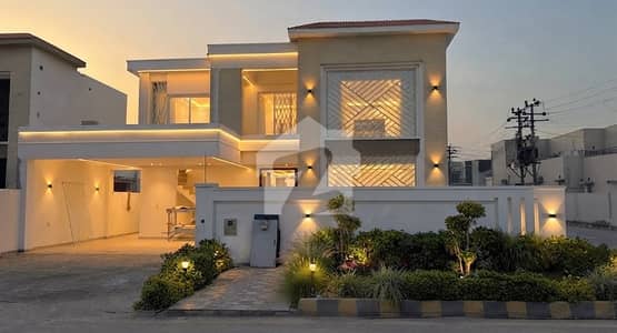 PRIME LOCATION 500 SQ YARDS HOUSE FOR SALE IN FALCON COMPLEX NEW MALIR