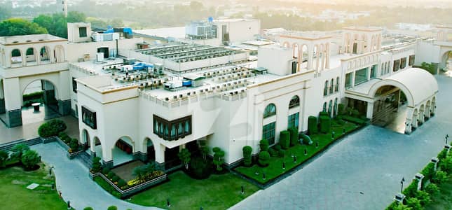 ڈی ایچ اے فیز 8 - بلاک وی ڈی ایچ اے فیز 8,ڈی ایچ اے ڈیفینس,لاہور میں 1 کنال رہائشی پلاٹ 5.25 کروڑ میں برائے فروخت۔ ڈی ایچ اے فیز 8 - بلاک وی ڈی ایچ اے فیز 8,ڈی ایچ اے ڈیفینس,لاہور میں 1 کنال رہائشی پلاٹ 5.25 کروڑ میں برائے فروخت۔