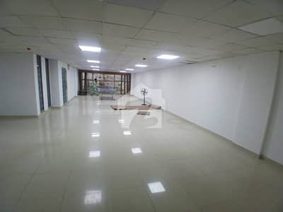 ڈی ایچ اے فیز 5 ڈی ایچ اے ڈیفینس,لاہور میں 3 کمروں کا 8 مرلہ مکان 1.85 لاکھ میں کرایہ پر دستیاب ہے۔ ڈی ایچ اے فیز 5 ڈی ایچ اے ڈیفینس,لاہور میں 3 کمروں کا 8 مرلہ مکان 1.85 لاکھ میں کرایہ پر دستیاب ہے۔