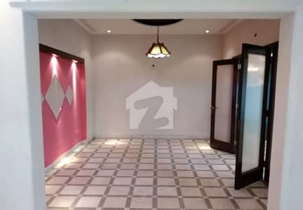 Prime Location 10 Marla Upper Portion In Punjab Coop Housing Society For Rent At Good Location