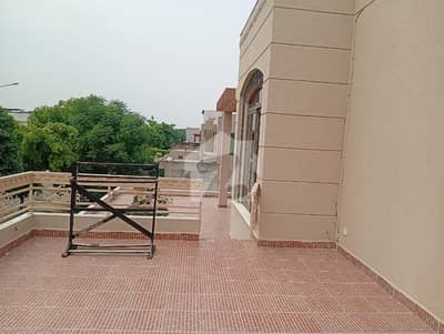 One Kanal Slightly Used Ultra Modern Designer Owner Build Bungalow For Sale At Prime Location Of DHA Lahore Near To Park Masjid & Commercial Market.