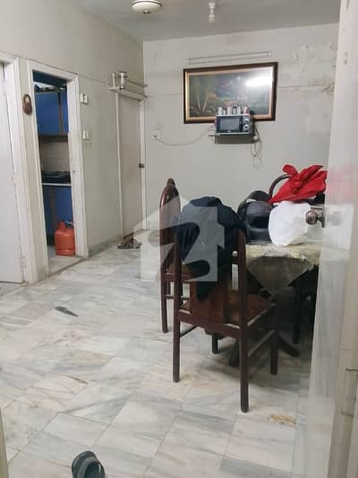 نارتھ ناظم آباد ۔ بلاک جی نارتھ ناظم آباد,کراچی میں 4 کمروں کا 5 مرلہ فلیٹ 1.3 کروڑ میں برائے فروخت۔ نارتھ ناظم آباد ۔ بلاک جی نارتھ ناظم آباد,کراچی میں 4 کمروں کا 5 مرلہ فلیٹ 1.3 کروڑ میں برائے فروخت۔