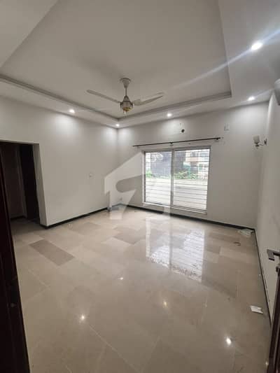 35/70 Ground Portion For Rent G13 Islamabad 35/70 Ground Portion For Rent G13 Islamabad