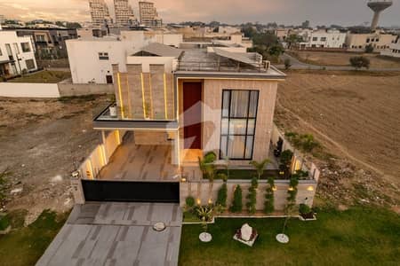 1 KANAL BEAUTIFUL FURNISHED HOUSE FOR