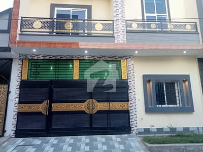 کینال روڈ رحیم یار خان میں 5 کمروں کا 6 مرلہ مکان 1.8 کروڑ میں برائے فروخت۔