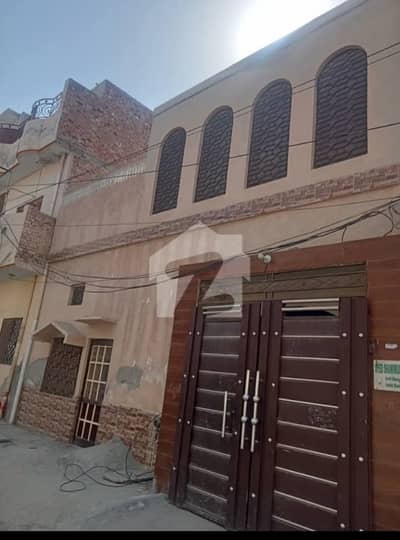 گلشنِ اقبال رحیم یار خان میں 4 کمروں کا 6 مرلہ مکان 70.0 لاکھ میں برائے فروخت۔