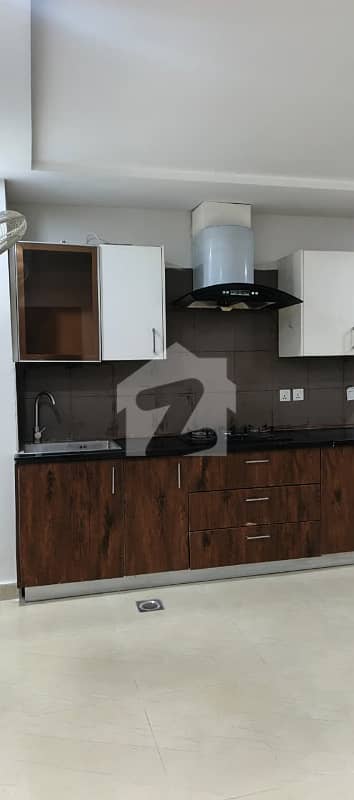 STUDIO LUXURY UNFURNISHED APARTMENT AVAILABLE FOR RENT AT GULBERG GREEN ISLAMABAD