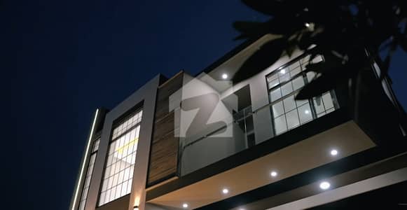 Spacious House Is Available In Bahria Town - Precinct 1 For Booking On Installments