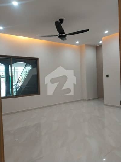 F8 (666sqyd) Fully Renovated Upper Portion 3bed For Rent