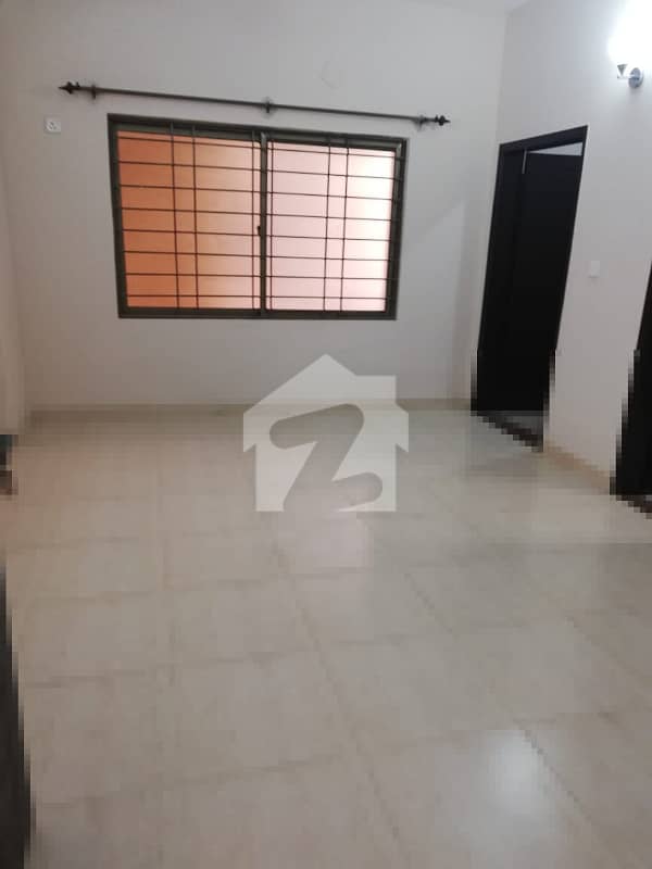 300 YARDS HOUSE AVAILABLE FOR SALE ( ASKARI 6) 300 YARDS HOUSE AVAILABLE FOR SALE ( ASKARI 6)