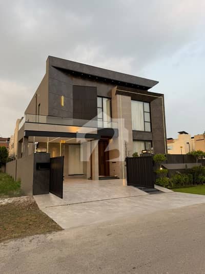 1 KANAL BRAND NEW FULLY FURNISHED HOUSE FOR SALE 1 KANAL BRAND NEW FULLY FURNISHED HOUSE FOR SALE