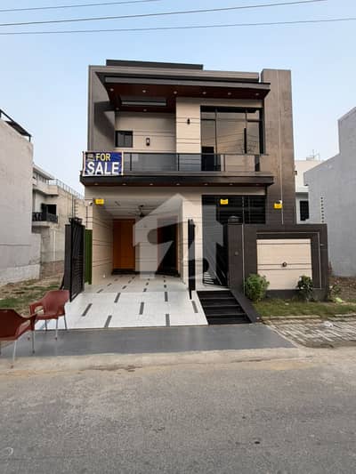 Brand New 5 Marla House for Sale in A1 Block, Central Park Lahore