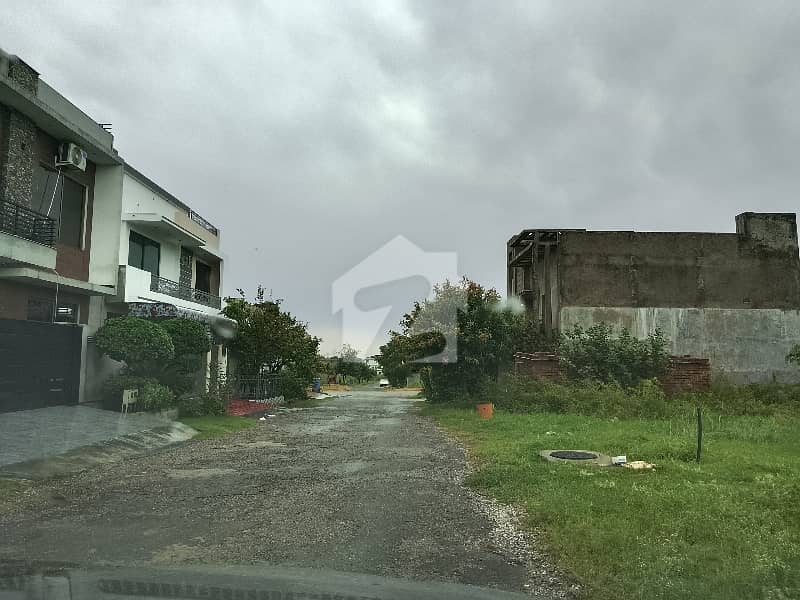 E-18 Health Enclave Islamabad Residential Plot Surrounded By Houses E-18 Health Enclave Islamabad Residential Plot Surrounded By Houses