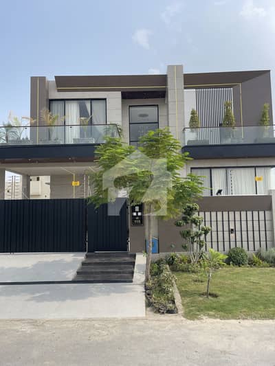 ڈی ایچ اے فیز 1 ۔ سیکٹر ایم ڈی ایچ اے فیز 1,ڈی ایچ اے ڈیفینس,ملتان میں 5 کمروں کا 1 کنال مکان 9.5 کروڑ میں برائے فروخت۔ ڈی ایچ اے فیز 1 ۔ سیکٹر ایم ڈی ایچ اے فیز 1,ڈی ایچ اے ڈیفینس,ملتان میں 5 کمروں کا 1 کنال مکان 9.5 کروڑ میں برائے فروخت۔