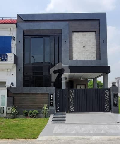 5 Marla Brand House For Rent in Block C