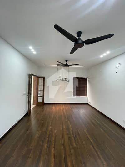 Beautiful Upper Portion For Rent