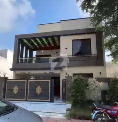 8 Marla House For Sale In Sunflower Block Bahria Nasheman Lahore