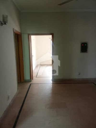 7 Marla Upper Portion For Rent. 7 Marla Upper Portion For Rent.