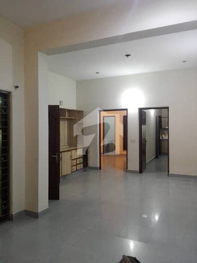 5 Marla Lower Portion Available For Rent