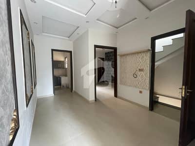 3 Marla Beautiful House Available For Rent 3 Marla Beautiful House Available For Rent