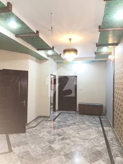 غوث گارڈن - فیز 4 غوث گارڈن,لاہور میں 3 کمروں کا 4 مرلہ مکان 1.5 کروڑ میں برائے فروخت۔ غوث گارڈن - فیز 4 غوث گارڈن,لاہور میں 3 کمروں کا 4 مرلہ مکان 1.5 کروڑ میں برائے فروخت۔