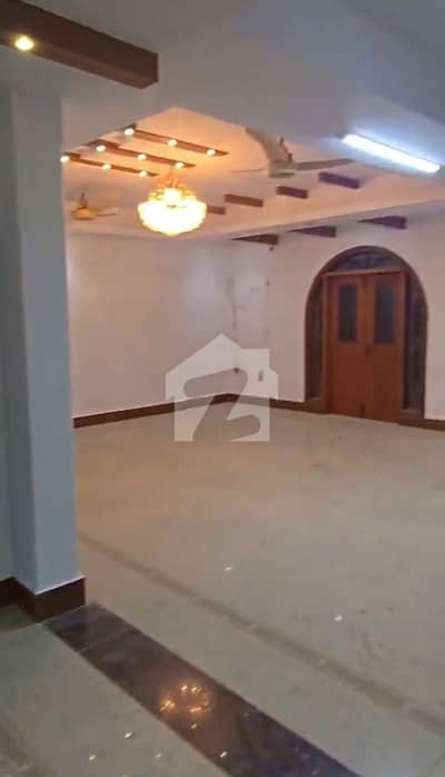 گلشنِ اقبال - بلاک 7 گلشنِ اقبال,گلشنِ اقبال ٹاؤن,کراچی میں 1 کنال Studio دفتر 3.0 لاکھ میں کرایہ پر دستیاب ہے۔ گلشنِ اقبال - بلاک 7 گلشنِ اقبال,گلشنِ اقبال ٹاؤن,کراچی میں 1 کنال Studio دفتر 3.0 لاکھ میں کرایہ پر دستیاب ہے۔