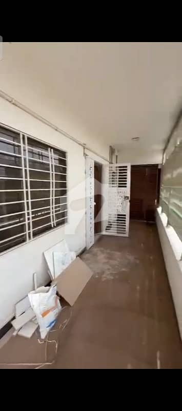 4th Floor flat available on Rent in Karim Residencia 4th Floor flat available on Rent in Karim Residencia