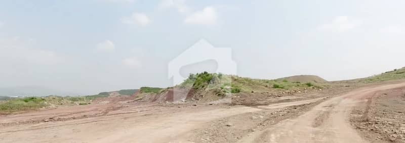 C-14 Residential Plot Sized 1 Kanal