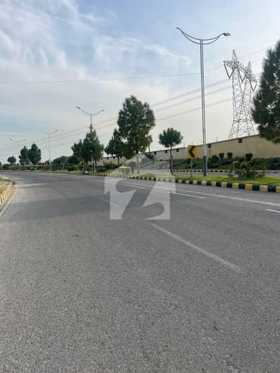 7 Marla Solid Plot For Sale In I-Block Ready For Immediate Construction, Near Mosque, School & Main Commercial 7 Marla Solid Plot For Sale In I-Block Ready For Immediate Construction, Near Mosque, School & Main Commercial