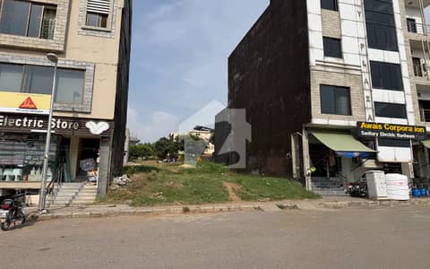 Plot for Sale in Bahria Town Phase 8-Commercial Plot in Rafi Block