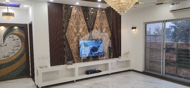 Get In Touch Now To Buy A Prime Location House In DHA Phase 8 Get In Touch Now To Buy A Prime Location House In DHA Phase 8