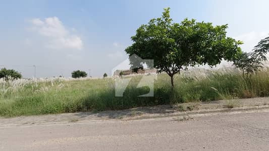 ڈی ایچ اے فیز 5 - سیکٹر ایف ڈی ایچ اے ڈیفینس فیز 5,ڈی ایچ اے ڈیفینس,اسلام آباد میں 1 کنال رہائشی پلاٹ 3.55 کروڑ میں برائے فروخت۔ ڈی ایچ اے فیز 5 - سیکٹر ایف ڈی ایچ اے ڈیفینس فیز 5,ڈی ایچ اے ڈیفینس,اسلام آباد میں 1 کنال رہائشی پلاٹ 3.55 کروڑ میں برائے فروخت۔