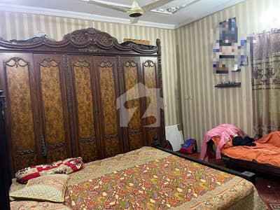 5.5 Marla Half Triple Story House For Sale 5.5 Marla Half Triple Story House For Sale