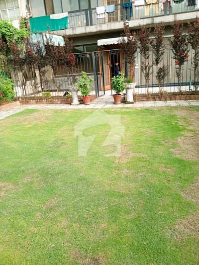 **14 Marla House for Rent in G-9/3, Islamabad**