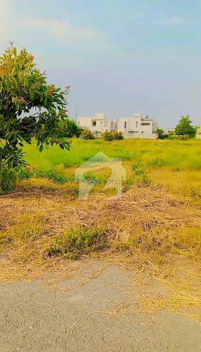 ڈی ایچ اے فیز 6 ڈی ایچ اے ڈیفینس,لاہور میں 8 کنال رہائشی پلاٹ 62.0 کروڑ میں برائے فروخت۔