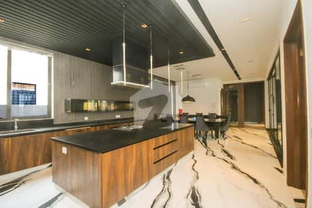 Top Of The Line L Kanal Bungalow Phase 6