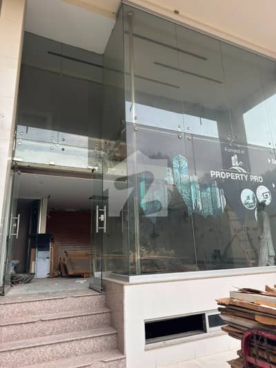 4 MARLA COMMERCIAL PLAZA AVAILABLE FOR RENT IN DHA PHASE 6 MAIN BULIVERD LAHORE
