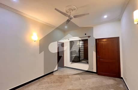 14 Marla Ground Portion Available For Rent In G-13/3