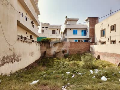 سبزہ زار سکیم ۔ بلاک جی سبزہ زار سکیم,لاہور میں 10 مرلہ رہائشی پلاٹ 2.55 کروڑ میں برائے فروخت۔