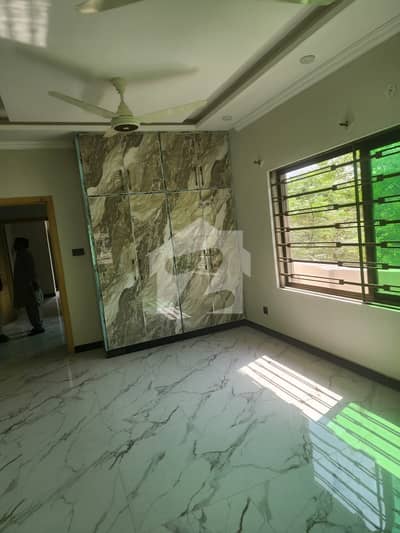 Beautiful Location Newly House For sale In G-11/1 Beautiful Location Newly House For sale In G-11/1