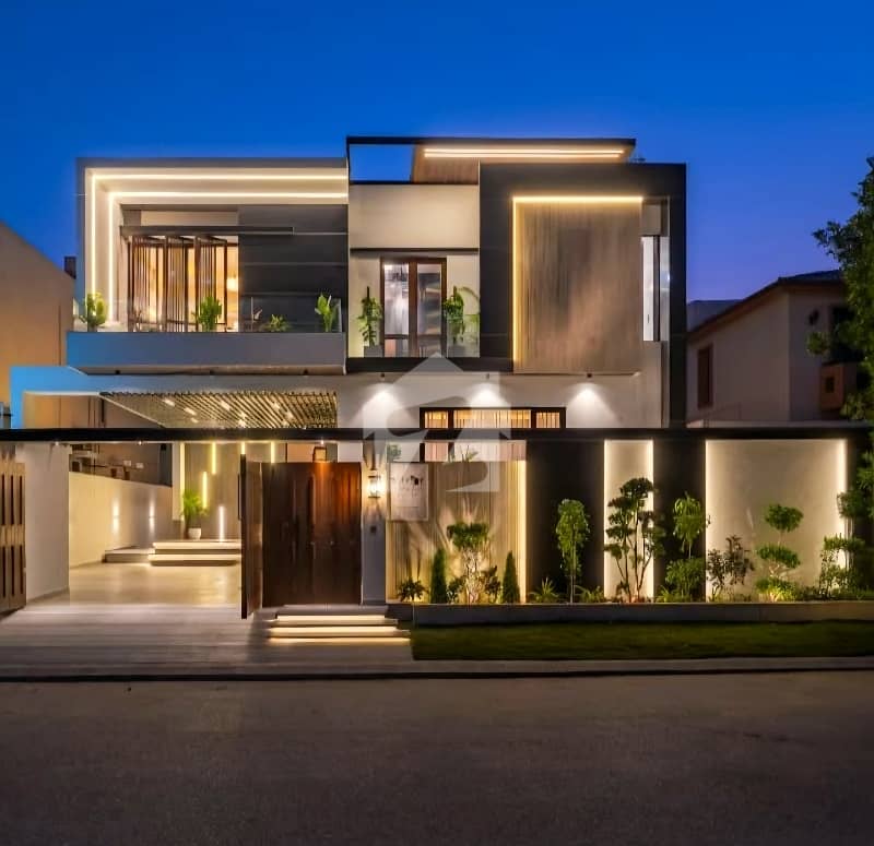 689 YARDS BUNGALOW AT DHA PHASE 5. 689 YARDS BUNGALOW AT DHA PHASE 5.
