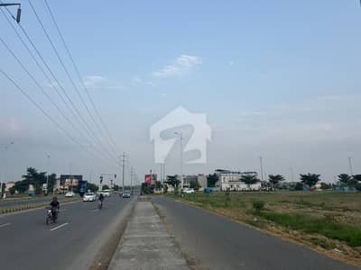ڈی ایچ اے فیز9 پریزم ڈی ایچ اے ڈیفینس,لاہور میں 2 کنال رہائشی پلاٹ 4.0 کروڑ میں برائے فروخت۔ ڈی ایچ اے فیز9 پریزم ڈی ایچ اے ڈیفینس,لاہور میں 2 کنال رہائشی پلاٹ 4.0 کروڑ میں برائے فروخت۔