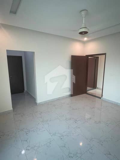 Beautiful Luxury Apartment Available For Rent In Askari 10 Lahore Near To Par Near To Masjid