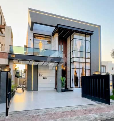 10 Marla Premium Luxury Top Notch Banglow House For Sale In DHA Phase 7 | Prime Location | Modern Architecture | Spacious & Elegant Design | Excellent Investment Opportunity