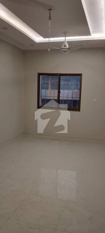 A Flat Of 900 Square Feet In Tauheed Commercial Area 2 Bad Drawing First Floor Nice Loction