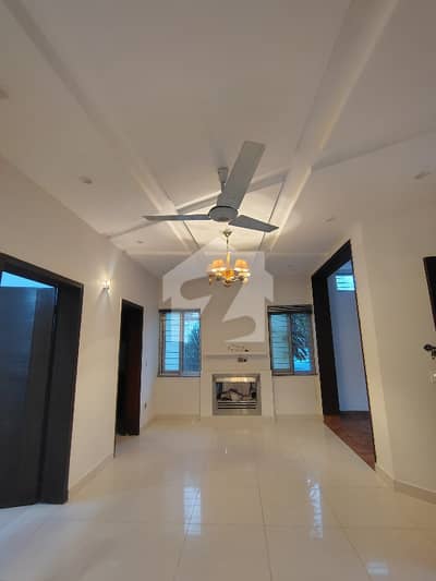 5 Marla Beautiful Upper Portion For Rent In Formanites Housing Scheme Lahore | 3 Bed | 3 Bath | Separate Entrance & Meter | Demand 50K