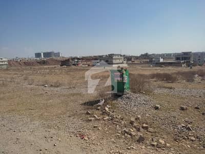 25x40 4 Marla Street 49 plot for Sale G-14/1