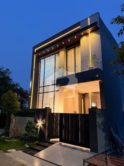 Elegant 5 Marla House For Rent | Spacious Design &Amp; Premium Finishing