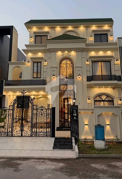 Prime Location 10 Marla House Is Available For Sale In Citi Housing Society