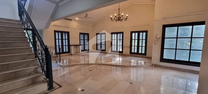 20 Marla Upper Portion Up For rent In F-11
